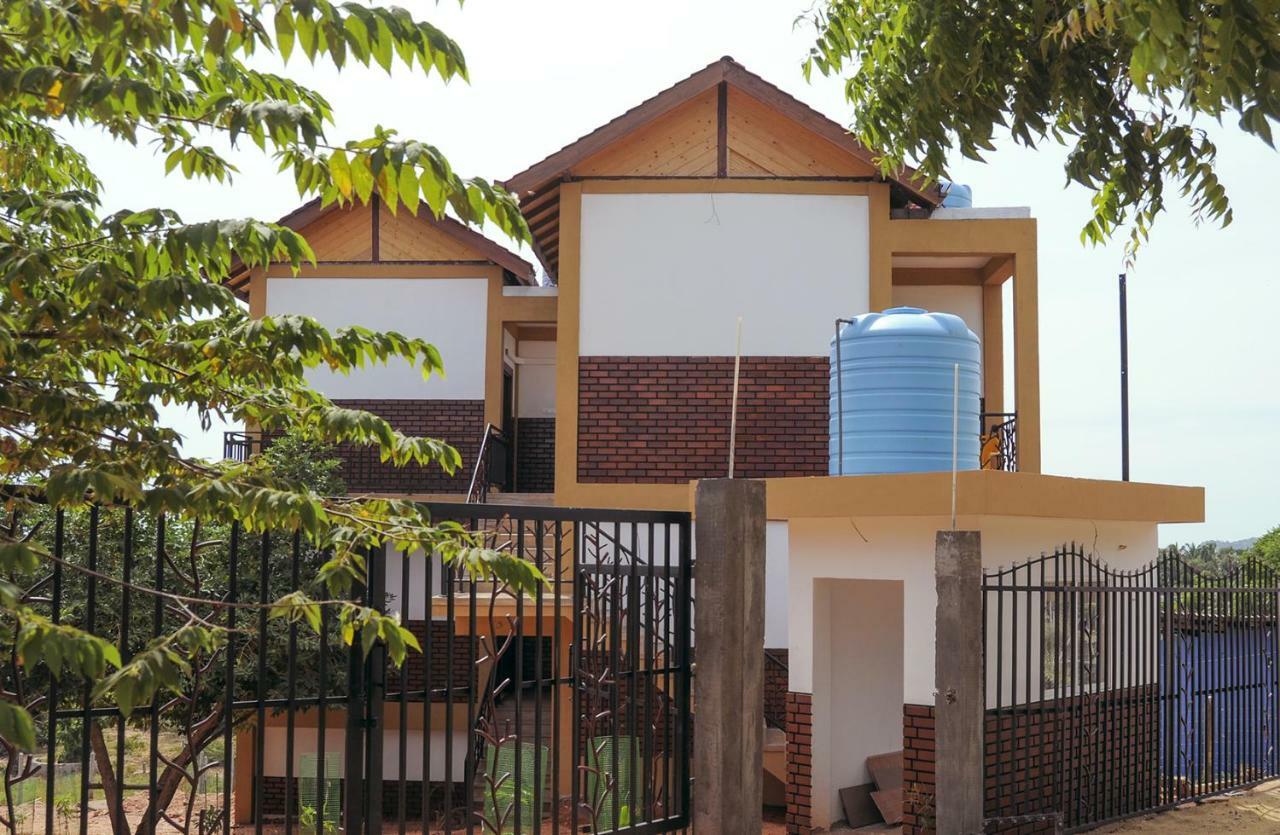 מלון טרינקומאלה Woodycrest מראה חיצוני תמונה